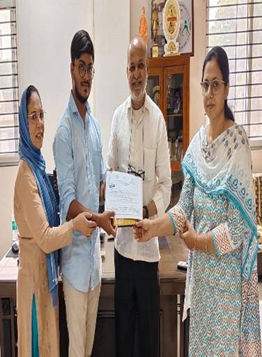 whatsapp_image_2024-11-29_at_1.22.24_pm_1_.jpeg whatsapp_image_2024-11-29_at_1.22.24_pm_1_.jpeg